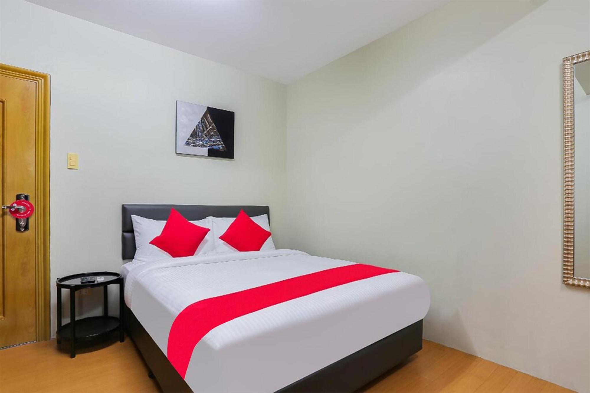Anglo Residences Manila 3* Quezon City