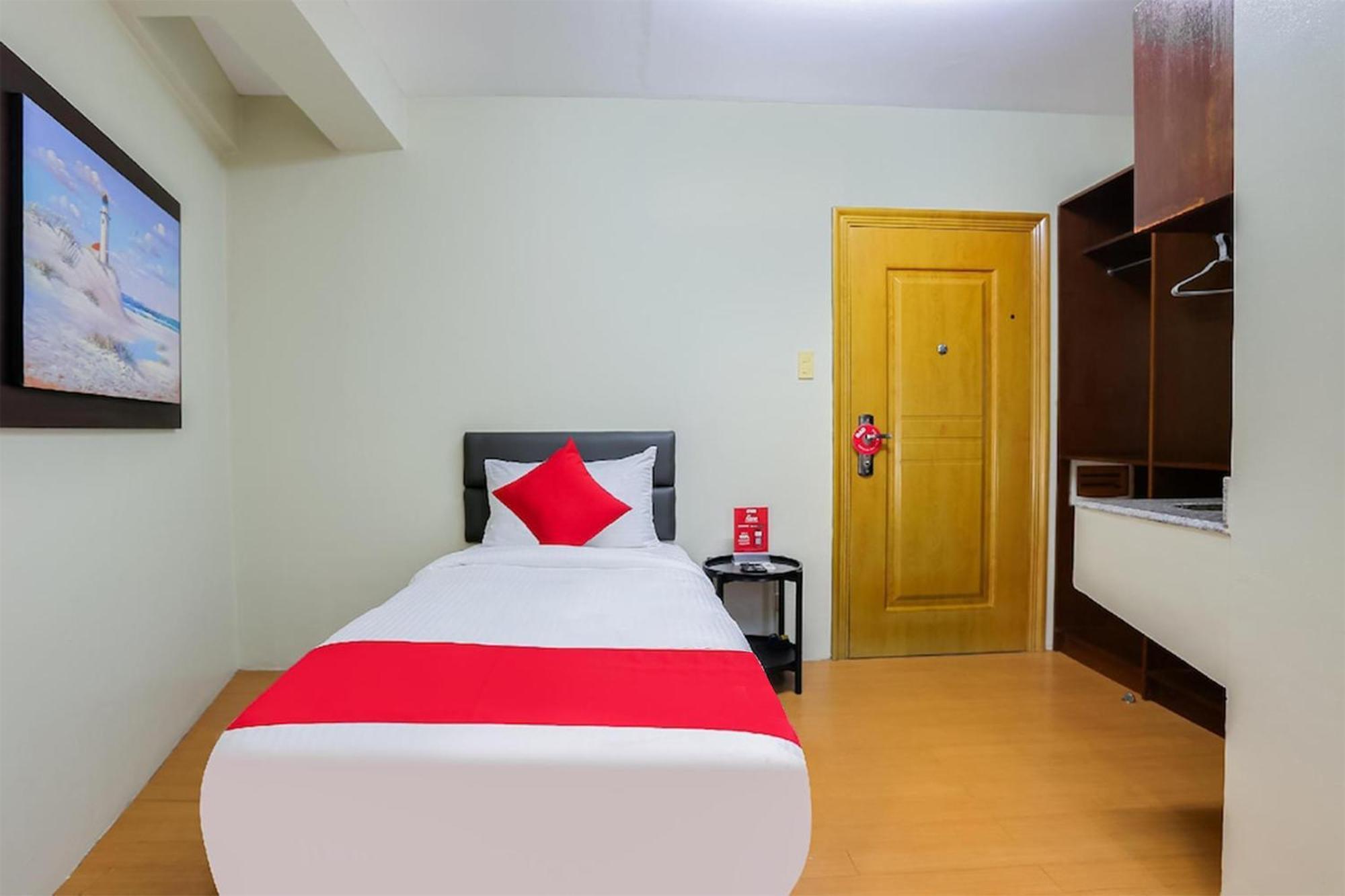 Hotel Anglo Residences Manila Quezon City